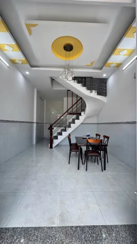CHỦ GẤP BÁN -HXT 2 TẦNG GẦN TRƯỜNG HỌC KIM ĐỒNG -BÌNH TÂN