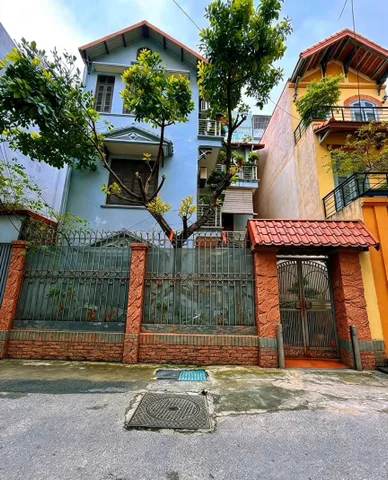 BÁN NHANH SIÊU BIỆT THỰ SÂN VƯỜN PHỐ LẠC LONG QUÂN-DT 120M2 MT8.7M-GIÁ 57.5 TỶ