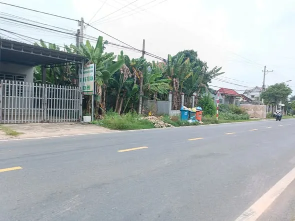 Bán Đất 303m2 có sẵn 100 m2 thổ cư giá 1.5 tỷ tại Xã Tân Long Huyện Phú Giáo Bình Dương