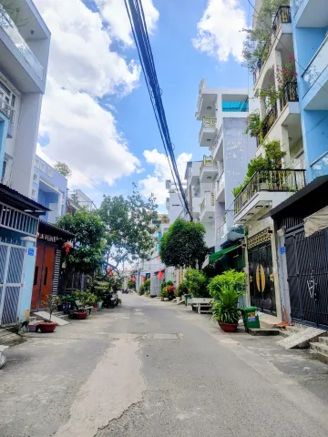 Bán Nhà 4 Tầng Đường Liên Khu 5-6, Bình Tân