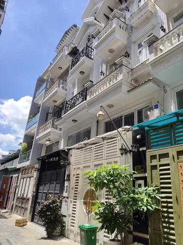 Nhà 5 tầng - xe hơi ngủ nhà - gần Mặt tiền Nguyễn Văn Nghi- 60m2 (4x15) - giảm mạnh 1 tỷ còn 9.9 tỷ TL