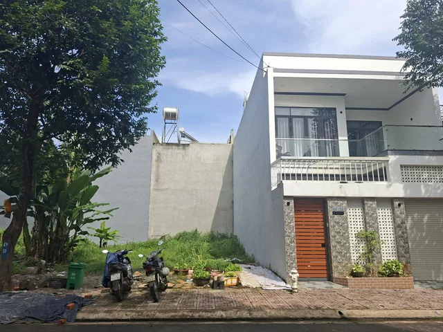 Bán Đất 112m2 có sẵn 112 m2 thổ cư giá 2.9 tỷ tại Phường Thành Nhất Thành phố Buôn Ma Thuột Đắk Lắk