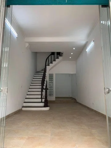 Cho thuê Nhà riêng Đặng Thùy Trâm 42m2 giá 21 triệu tại Phường Nghĩa Tân Quận Cầu Giấy Hà Nội