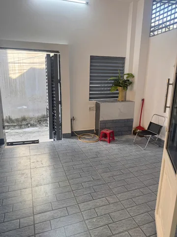 Cc.Bán căn nhà hẻm nguyễn khuyến. Dt 42.6m2. Giá 2.250ty