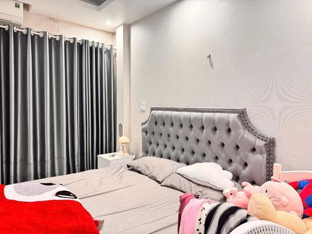 BÁN NHÀ  KIM GIANG – 10 PHÒNG CÔNG NĂNG –  VỊ TRÍ ĐẸP – NHÀ CAO TẦNG – NGÕ THÔNG