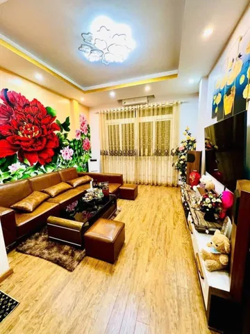 Cho thuê nhà nguyên căn ngõ 67 Lý Nam Đế Hoàn Kiếm 25 x 5T FULL ĐỒ, SẠCH ĐẸP giá 15 triệu