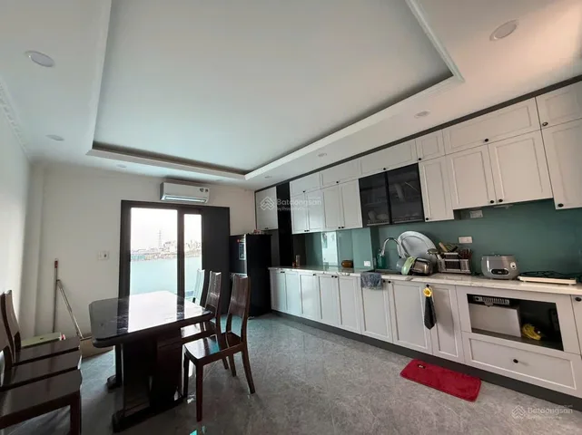 Cho thuê nhà nguyên căn Ngõ 143 Nguyễn Chính, Hoàng Mai 35m x 6T THANG MÁY, Ô TÔ VÀO NHÀ giá 17tr