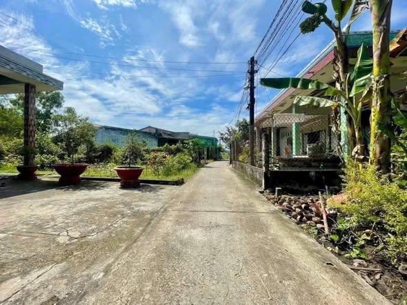 Bán Đất 179.5m2 có sẵn 179.5 m2 thổ cư giá 3.7 tỷ tại hẻm Đường Châu Thị Kim Xã An Vĩnh Ngãi Thành phố Tân An Long An