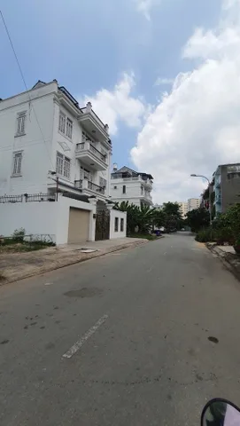 Bán Đất  Đường Lê Ngung Bình Tân
