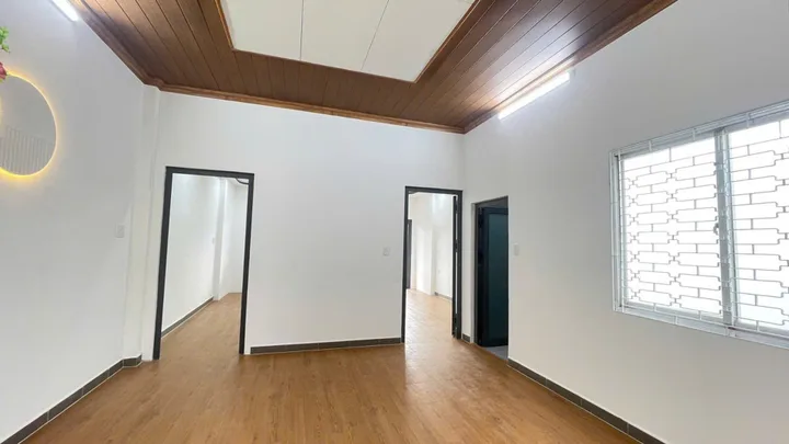 BÁN ĐẤT TẶNG NHÀ – XÂY DỰNG FULL THỔ 110M² – NGANG GẦN 8M – HÀNG XÓM CAO TẦNG, HXH – NHỈNH 4 TỶ