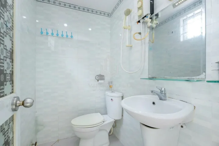 🔥 CHO THUÊ NHÀ HẺM Ô TÔ NGUYỄN TRƯỜNG TỘ – 4PN/5WC – FULL NỘI THẤT – CÁCH BIỂN 500M – 13 TRIỆU/THÁNG 🔥