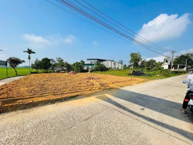 Đất Giáp Hòa Khương - Đường 7m - Giá Chỉ Có Hơn 700 triệu/ lô