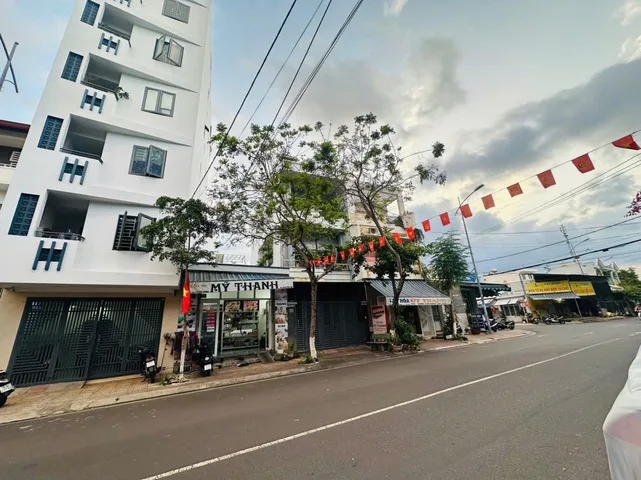 Bán Tòa nhà - Building 71.6m2 có sẵn 71.6 m2 thổ cư giá 12.5 tỷ tại Đường Phước Long Phường Phước Long Thành phố Nha Trang Khánh Hòa