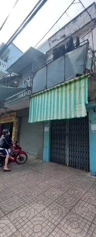 🔥 CHO THUÊ NHÀ MẶT TIỀN BẠCH ĐẰNG – ĐỐI DIỆN CHỢ BẾN ĐÁ – 30M² – 1 TRỆT 2 LẦU – 5 TRIỆU/THÁNG 🔥