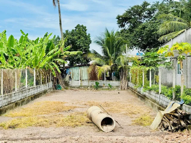 Bán Đất 210m2 có sẵn 207 m2 thổ cư giá 900 triệu tại Đường Suối Lội Xã Tân Thông Hội Huyện Củ Chi TP. Hồ Chí Minh