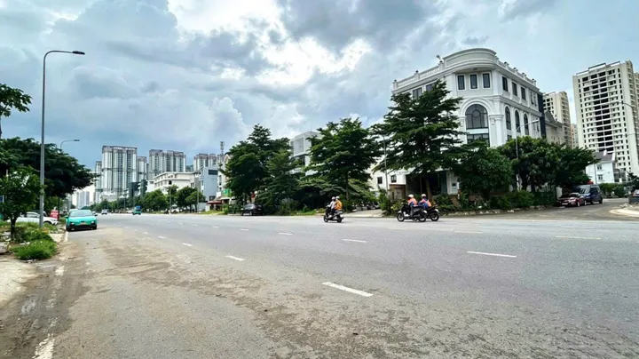 BDS HVL [NC] BÁN LÔ T20 (8x21M) TRỤC TRƯƠNG VĂN BANG Q2 GIÁ NGỢP 84 TỈ