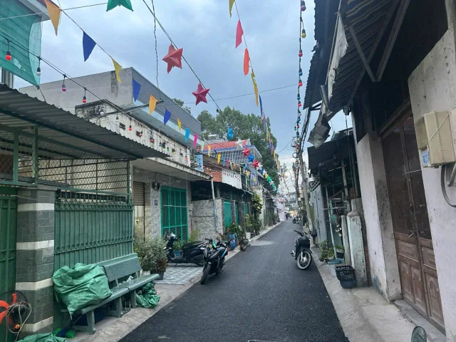 Bán Nhà Mặt Tiền Khu Chợ Tam Hà đường Tô Ngọc Vân quận Thủ Đức, sổ hồng 6,x tỷ