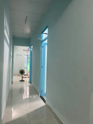 🌊 CHO THUÊ NHÀ MẶT TIỀN ĐƯỜNG 3/2 – 125M² – SÂN RỘNG ĐẬU Ô TÔ – 8 TRIỆU/THÁNG 🌊