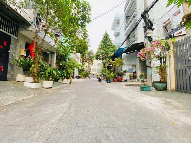 Bán Nhà riêng 44m2 có sẵn 44 m2 thổ cư giá 5.2 tỷ tại Đường Tân Hương Phường Tân Quý Quận Tân Phú TP. Hồ Chí Minh