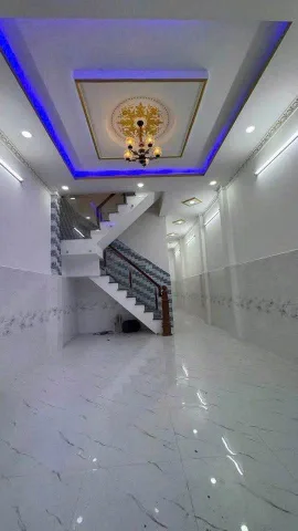 💥 GIÁ CHỈ 899 TRIỆU – Cơ hội sở hữu nhà riêng trong tầm giá - MT đường lớn cách QL1A 15p di chuyển.