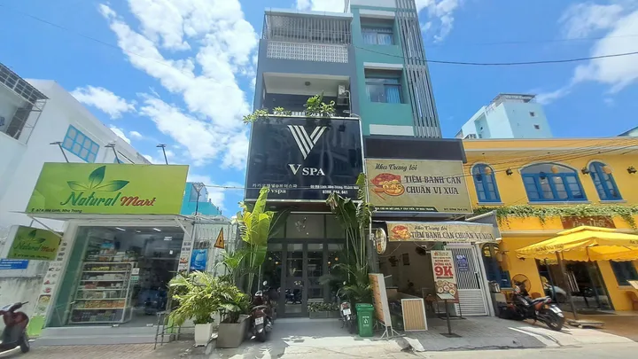 Bán Nhà riêng 124m2 có sẵn 119 m2 thổ cư giá 23.5 tỷ tại Đường Mê Linh - Chọn - Phường Nha Trang Khánh Hòa