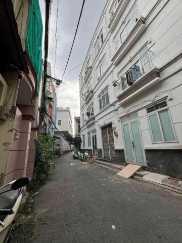 NHÀ 2 MẶT THOÁNG ÂU CƠ - CÁCH SÂN BAY 10 PHÚT - ĐƯỜNG XE HƠI - LẠC LONG QUÂN
