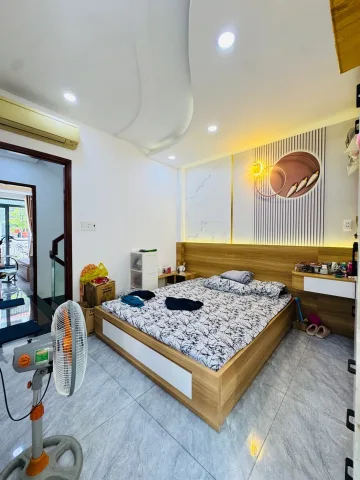 Gò Xoài - thông Lê Văn Qưới - hẻm xe hơi 5m - 60m2 - 4 tầng + ST - 4 PN có phòng thờ