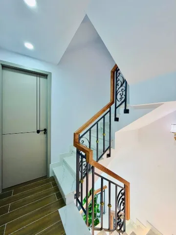 CHỦ CẦN TIỀN GẤP BÁN – NHÀ 2 TẦNG BTCT 70M² – HẺM XE TẢI, SHR – 5,8 TỶ