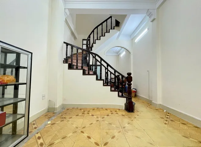 Cho thuê Nhà riêng 50m2 giá 15.5 triệu tại Đường Đội Cấn Phường Đội Cấn Quận Ba Đình Hà Nội