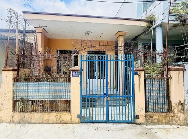 Nhà gần vòng xoay Ngọc Hội - Tây Nha  Trang. Dt 59.8m2. Giá 2.3ty