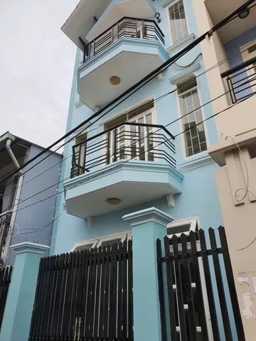 BÁN NHÀ phường THẠNH MỸ LỢI Q2 đường trước nhà 4m. NAHF 3 TẦNG NGANG 5,12m nở hậu. TLCC