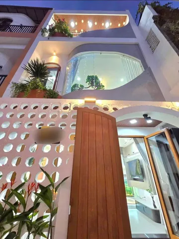 Thuê nhà Trưng Nữ Vương 📌📌📌LÀM VIỆC TRỰC TIẾP GIÁ TỐT !!!