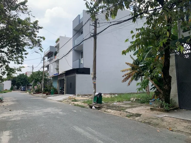 Bán Đất 107m2 có sẵn 107 m2 thổ cư giá 6.5 tỷ tại Đường Kênh Tham Lương Phường Tân Thới Hiệp Quận 12 TP. Hồ Chí Minh