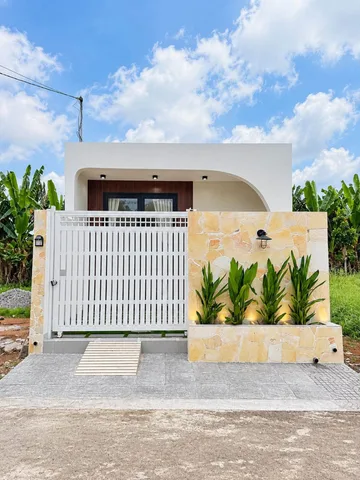 NHÀ MỚI KENG HÒA LONG – GẦN CHỢ – GIÁ CHỈ 2,07 TỶ, TẶNG KÈM NỘI THẤT!