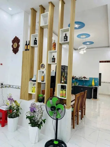 NHÀ MỚI ĐẸP GẦN CHỢ HÒA LONG  CÓ 3 PHÒNG NGỦ  | 2,3 TỶ TẶNG TOÀN BỘ NỘI THẤT