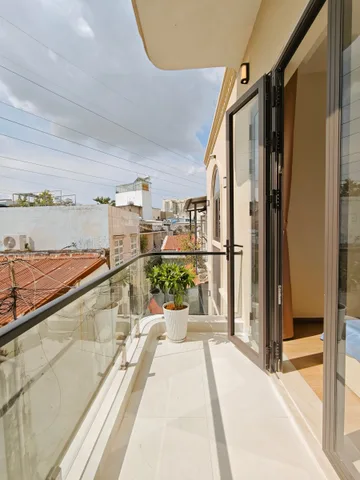 NGUYỄN THƯỢNG HIỀN, 55M2, HẺM XH (LÍ THUYẾT), NỞ HẬU TÀI LỘC, 4PN (1 TRỆT), FULL NỘI THẤT CAO CẤP