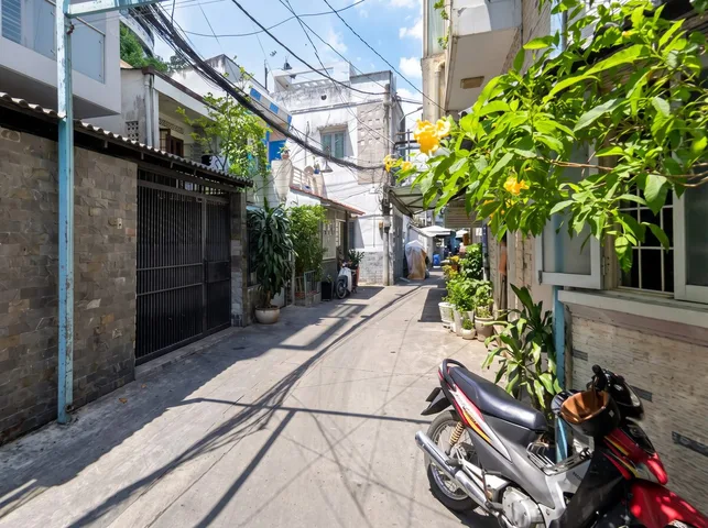H3146 💥💥 Nhà SIÊU RẺ SHR Sát City Garden Vuông A4 Chỉ 5.x Tỷ
