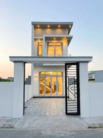 NHÀ LẦU GÓC 2 MẶT TIỀN KINH DOANH NGAY BỬU LONG GIÁ NHỈNH 2 TỶ CÒN BỚT