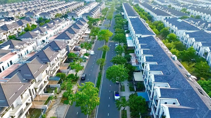 Bán Nhà riêng 96.8m2 có sẵn 96.9 m2 thổ cư giá 11.8 tỷ tại Đường Nguyễn Hữu Thọ Xã Phước Kiển Huyện Nhà Bè TP. Hồ Chí Minh