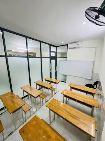 🔥 CHO THUÊ NHÀ NGUYÊN CĂN LÀM TRUNG TÂM DẠY HỌC – ĐƯỜNG 30/4, P11 – 8 PHÒNG HỌC – CHỈ 12 TRIỆU/THÁNG 🔥