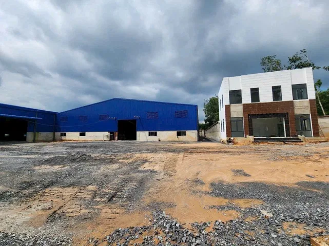 Cho thuê 8100m2 xưởng MỚI 100% giá 631 triệu Ngay KCN VSIP Tân Uyên Bình Dương .S.X đa nghành nghề 24/24