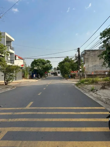 Bán Nhà riêng 100m2 có sẵn 100 m2 thổ cư giá 4.5 tỷ tại Phường Long Bình Tân Thành phố Biên Hòa Đồng Nai