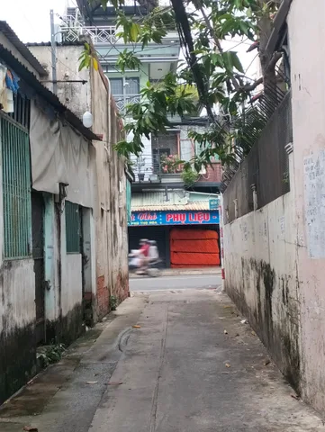 Phú Thọ Hoà  - Ngay Chợ Vải - hẻm 3m - 20m2 - Nội Thất cơ bản - Thương Lượng