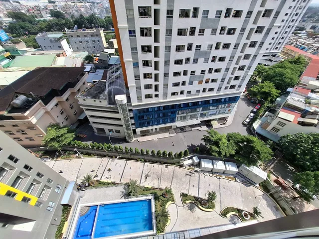 Chính chủ - Căn 2PN (54m2). View hồ bơi, tầng 15, Không ồn, không bụi. Giá 2,55 tỷ (bao thuế phí)