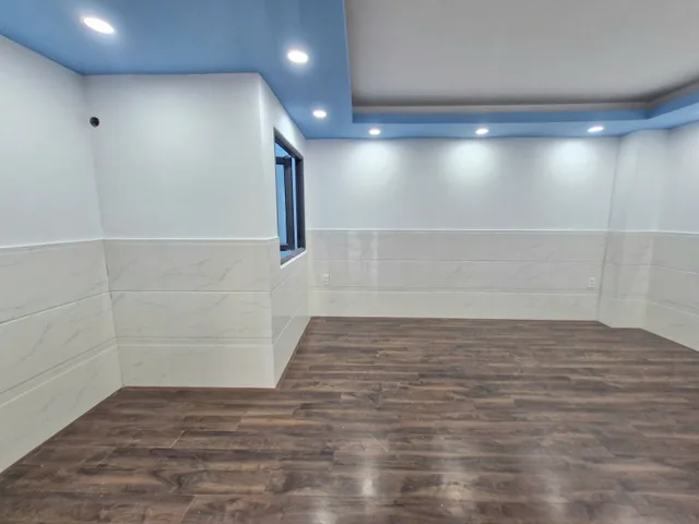 CẠNH ĐH NGÂN HÀNG, HOÀNG DIỆU 2, MẶT TIỀN VỪA Ở VỪA KINH DOANH, LÀM VP, 4 TẦNG Ở NGAY, NGANG GẦN 6M, GIÁ 9.8 TỶ.