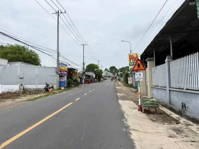 Bán Đất 181m2 có sẵn 134 m2 thổ cư giá 6.3 tỷ tại Xã An Phước Huyện Long Thành Đồng Nai