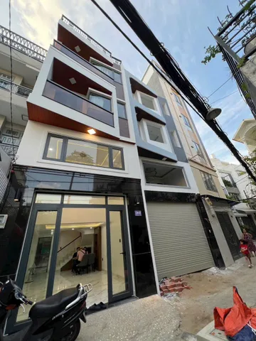 Nhà 4 tầng hẻm xe hơi 50m ra mặt tiền Nguyễn Văn Đậu gần Hoàng Hoa Thám quận Bình Thạnh, sổ hồng 60m2
