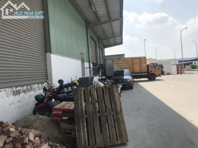Cho thuê Kho, nhà xưởng 4000m2 giá 170 ngàn tại Đường Quốc lộ 5 Phường Phúc Lợi Quận Long Biên Hà Nội