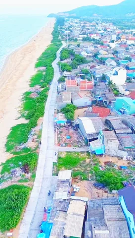 SÁNG NGHE TIẾNG SÓNG, CHIỀU ĐI DẠO BIỂN – GIẤC MƠ