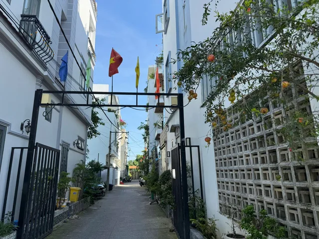 Nhà Hiệp Bình – 55m2 -2 tầng- Sát Vạn Phúc City, ô tô vào tận nhà – 5,45 tỷ